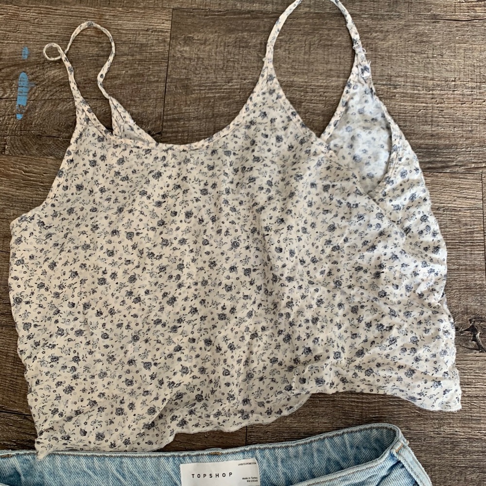 Brandy melville floral tank